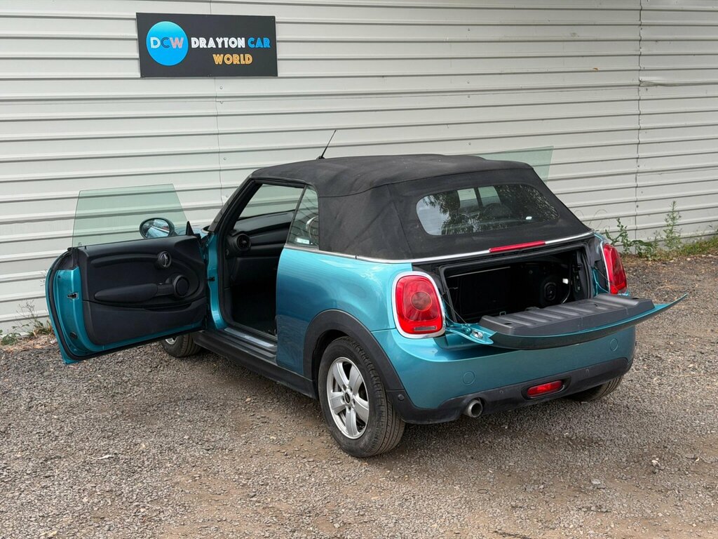 Mini Convertible 1.5 Cooper Convertible Steptronic Euro Blue #28