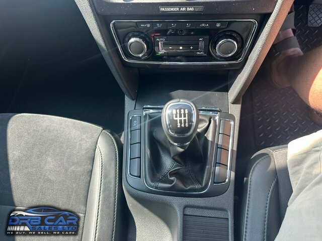 Skoda Superb 2.0 Tdi Silver #20