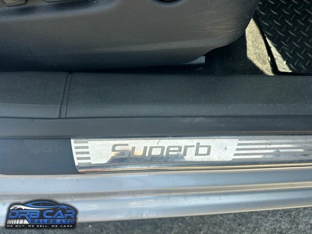 Skoda Superb 2.0 Tdi Silver #11
