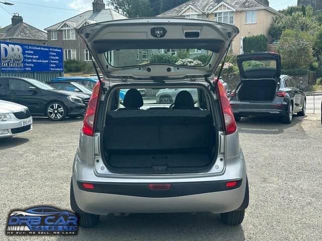 Nissan Note 1.4 16V Se Hatchback 150 Gkm, White #17