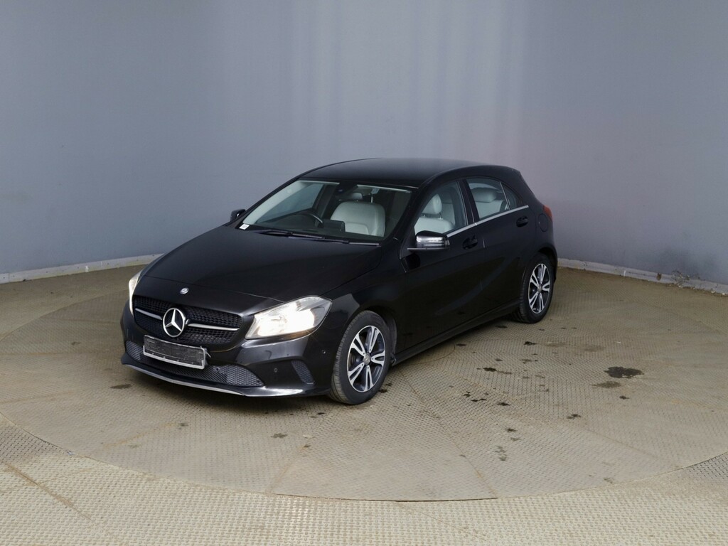 Mercedes-Benz A Class Hatchback 1.5 A180d Se 2016 NG16XHZ Black #3