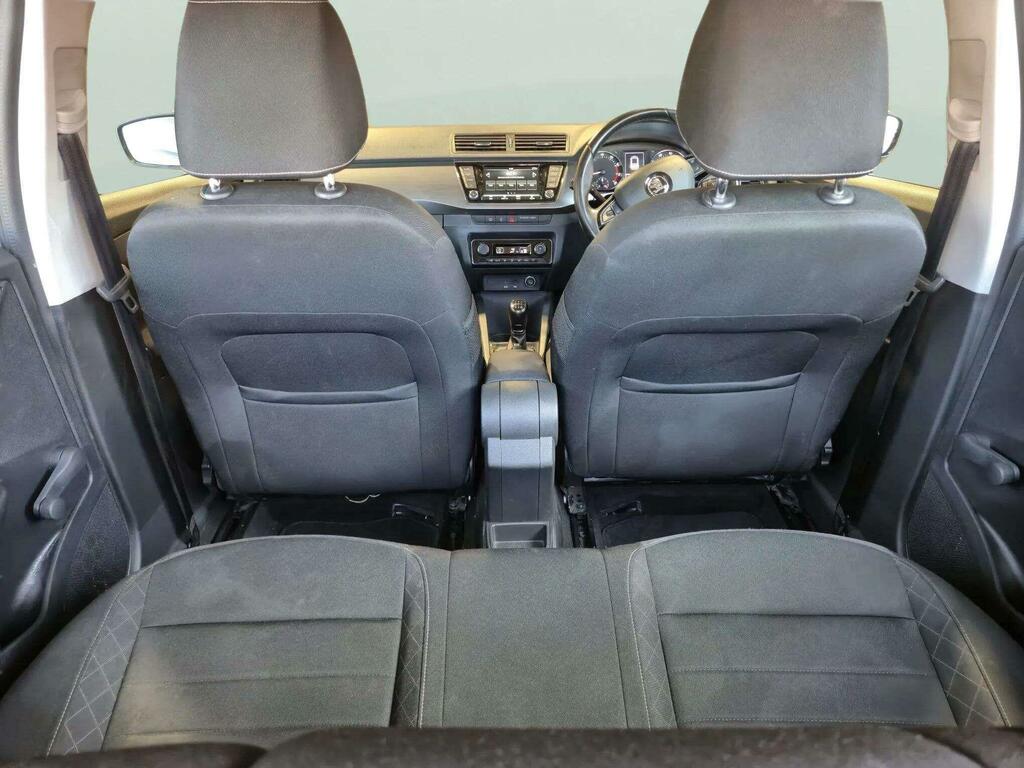 Skoda Fabia 1.0 Se L Euro 6 Ss  Silver #3