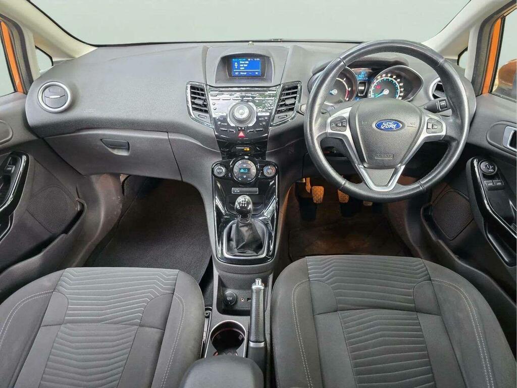 Ford Fiesta 1.6 Tdci Econetic Titanium Euro 5 Ss Brown #3