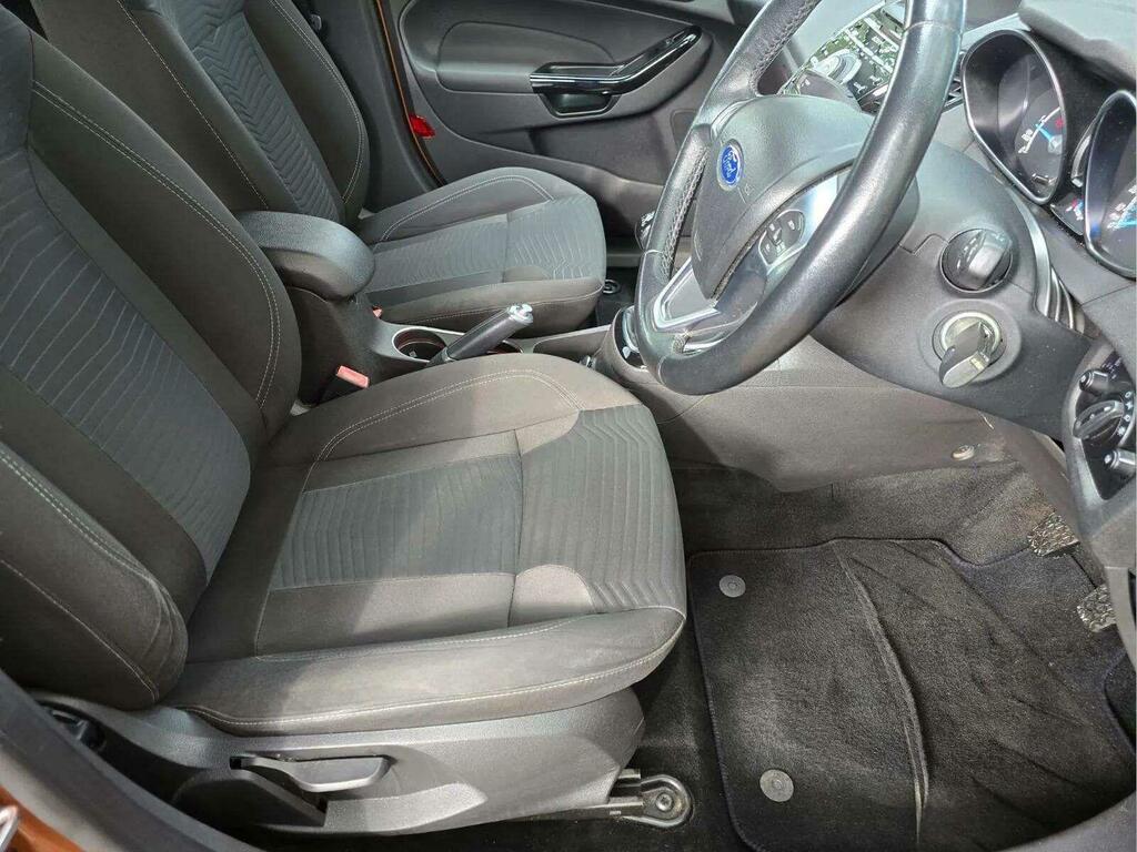 Ford Fiesta 1.6 Tdci Econetic Titanium Euro 5 Ss Brown #6