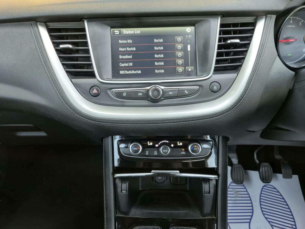 Vauxhall Grandland X 1.2 Turbo Se Euro 6 Ss SP68UHG Grey #4