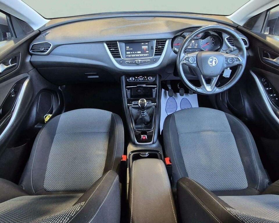Vauxhall Grandland X 1.2 Turbo Se Euro 6 Ss SP68UHG Grey #3