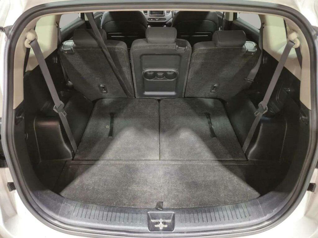Kia Carens Crdi 3 Silver #39