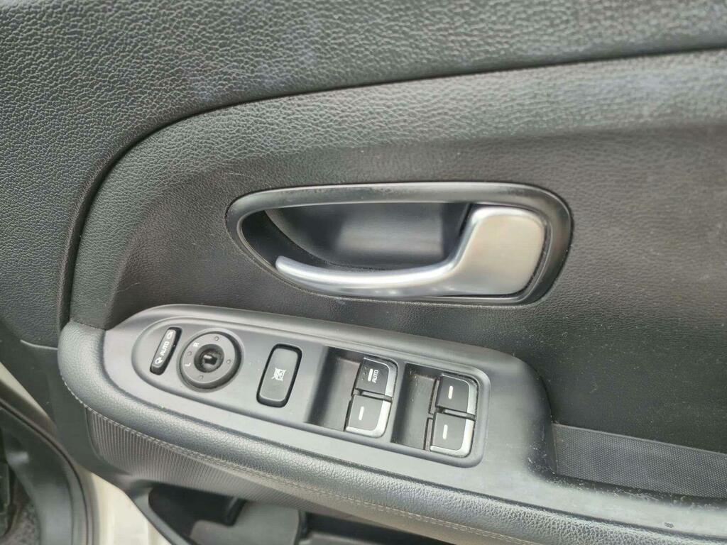 Kia Carens Crdi 3 Silver #10