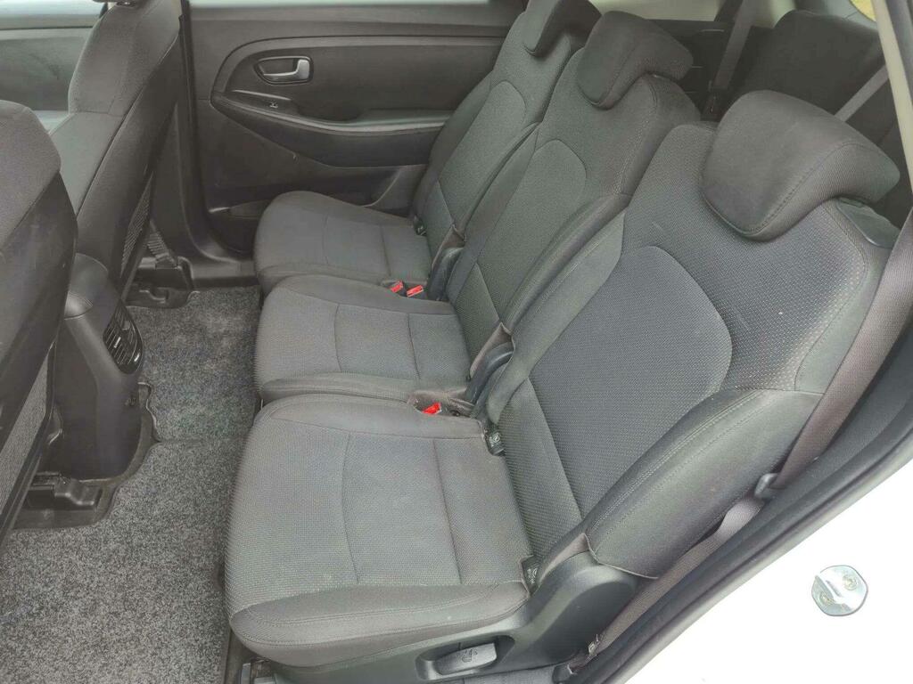 Kia Carens Crdi 3 Silver #29