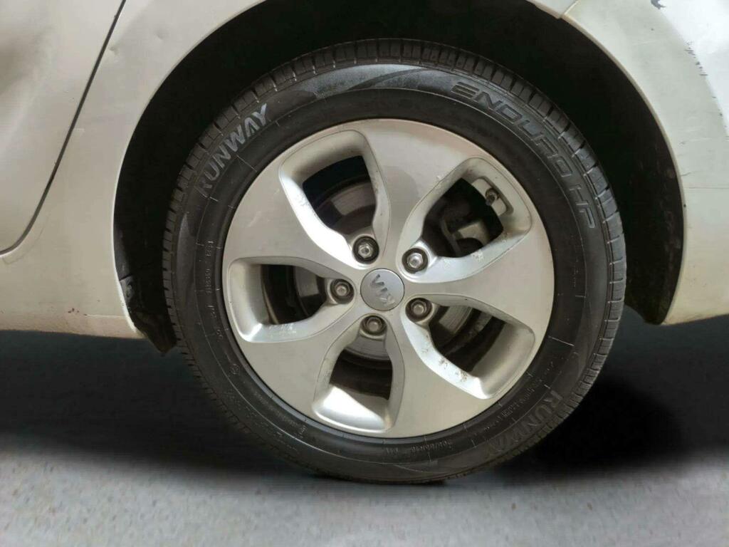 Kia Carens Crdi 3 Silver #43