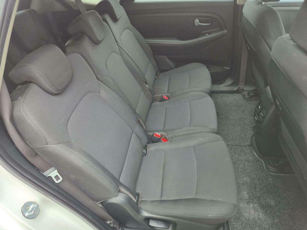 Kia Carens Crdi 3 Silver #23