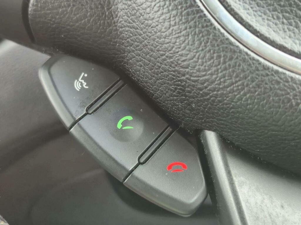 Kia Carens Crdi 3 Silver #33
