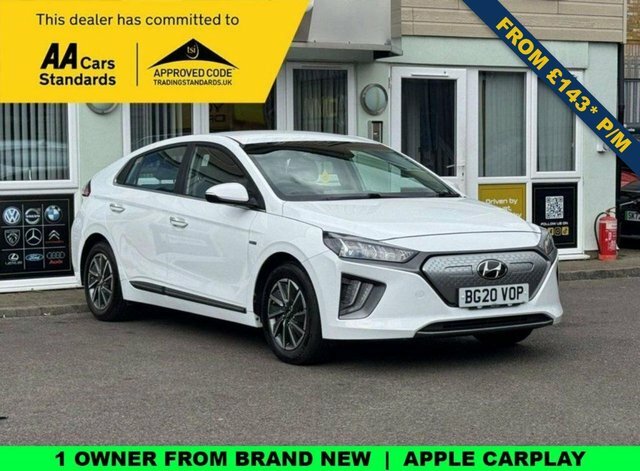 Hyundai Ioniq 38.3Kwh Premium Hatchback 136 P White