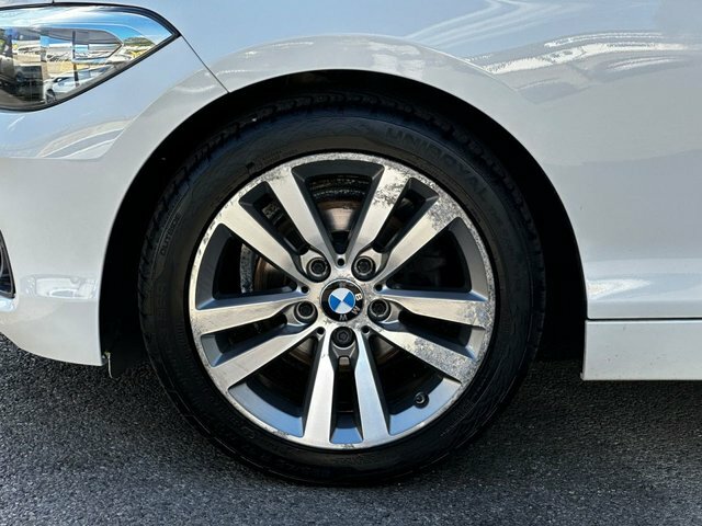BMW 1 Series 3.0 M135i Euro 6 Ss White #48
