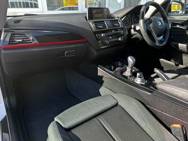 BMW 1 Series 3.0 M135i Euro 6 Ss White #7