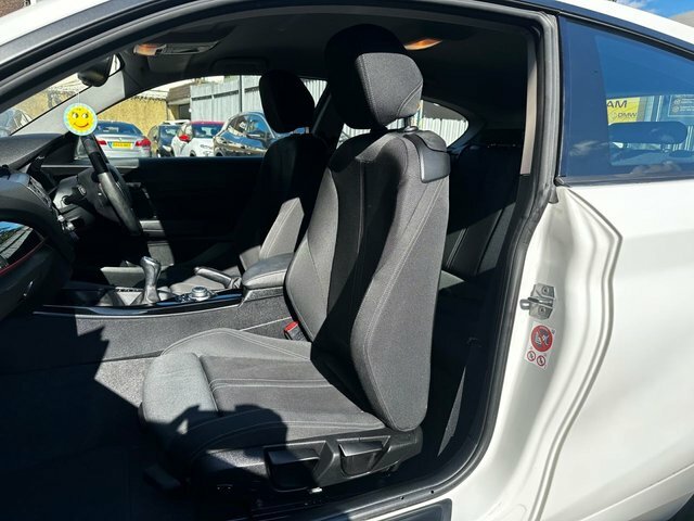 BMW 1 Series 3.0 M135i Euro 6 Ss White #15