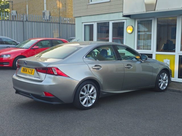 Lexus IS Saloon 2.5 300H F Sport E-cvt Euro 5 Ss 20 White #30