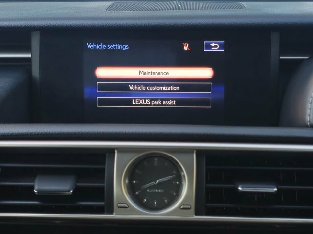 Lexus IS Saloon 2.5 300H F Sport E-cvt Euro 5 Ss 20 White #83