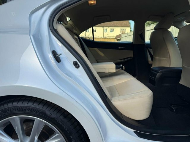 Lexus IS 2.5 300H F Sport Saloon Hybrid E-cvt Eu White #49