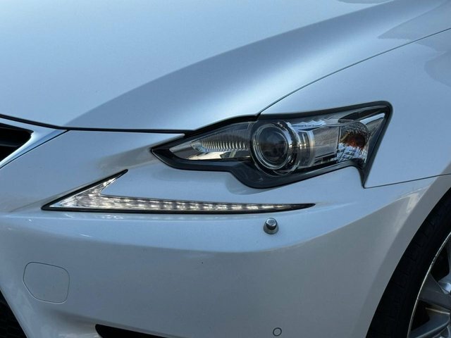 Lexus IS 2.5 300H F Sport Saloon Hybrid E-cvt Eu White #65