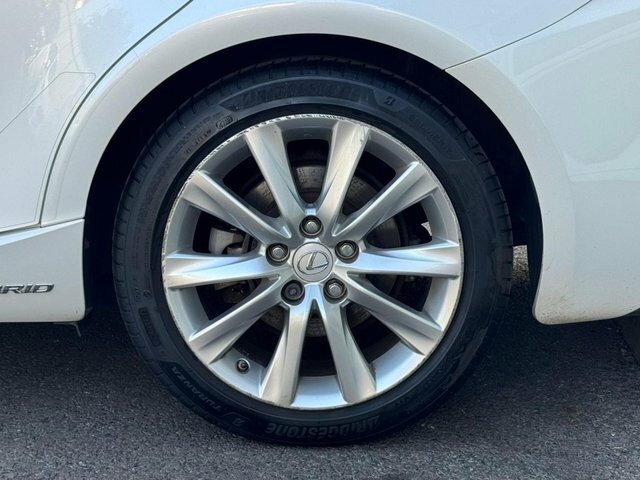 Lexus IS 2.5 300H F Sport Saloon Hybrid E-cvt Eu White #60