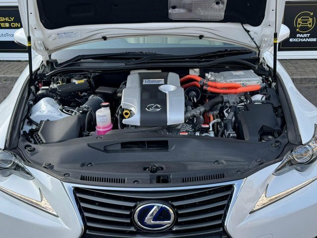 Lexus IS 2.5 300H F Sport Saloon Hybrid E-cvt Eu White #64