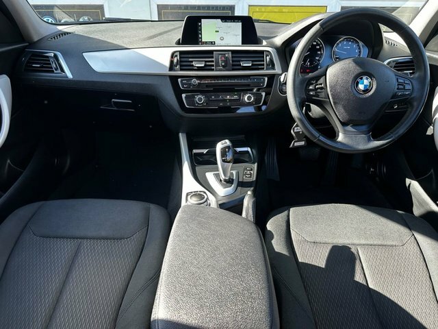 BMW 1 Series 1.5 118I Se Business Hatchback Eur Grey #6
