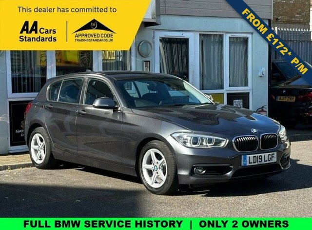 BMW 1 Series 1.5 118I Se Business Hatchback Eur Grey