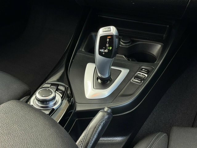 BMW 1 Series 116D Efficientdynamics Plus Black #36