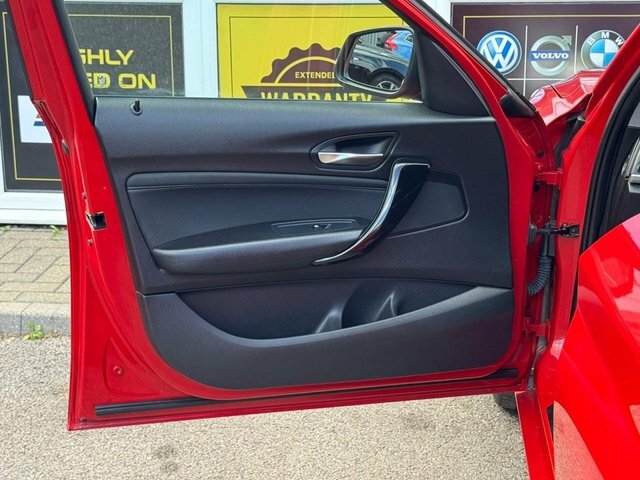 BMW 1 Series 116D Efficientdynamics Plus Black #53