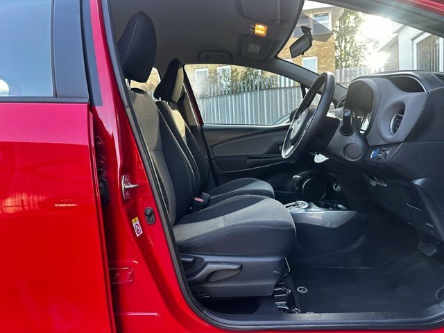 Toyota Yaris Excel Red #9