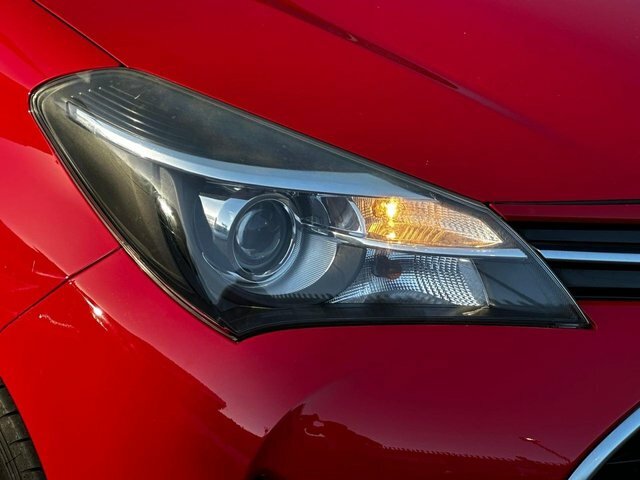Toyota Yaris Excel Red #36
