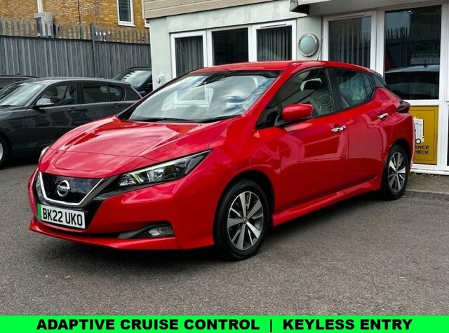 Nissan Leaf 40Kwh Acenta Hatchback 150 Ps Red #3