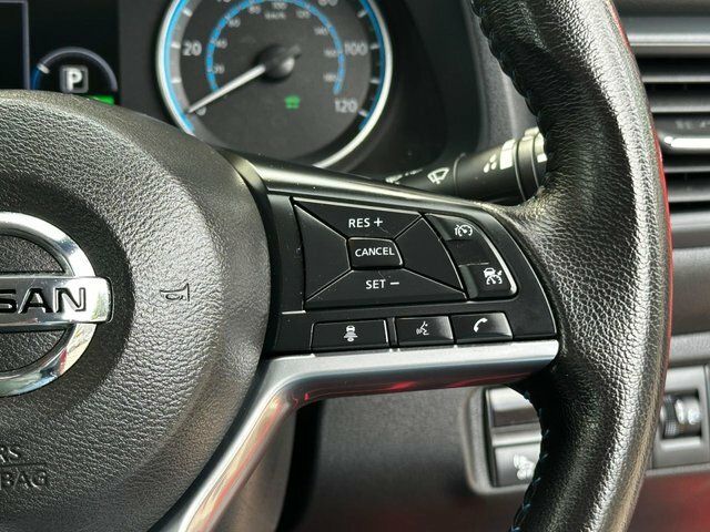 Nissan Leaf Leaf Tekna White #34