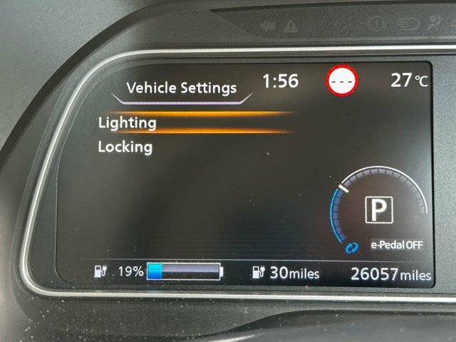 Nissan Leaf Leaf Tekna White #79
