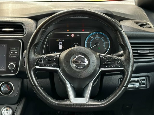 Nissan Leaf Leaf Tekna White #30