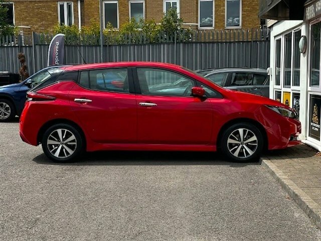 Nissan Leaf Leaf Tekna White #9
