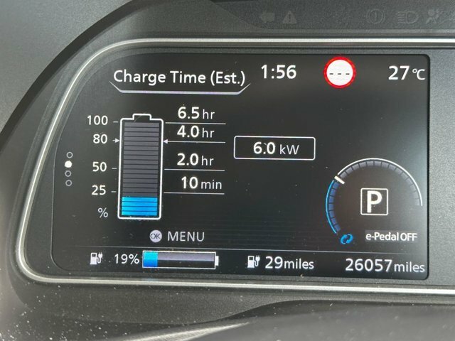 Nissan Leaf Leaf Tekna White #84