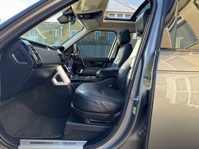 Land Rover Range Rover Phev Black #27