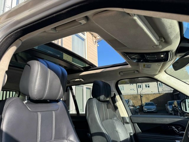 Land Rover Range Rover Phev Black #20