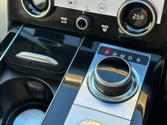 Land Rover Range Rover Phev Black #59