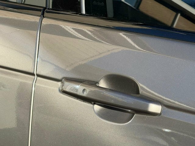 Land Rover Range Rover Phev Black #14