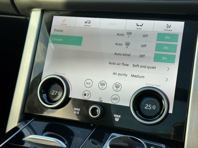 Land Rover Range Rover Phev Black #42