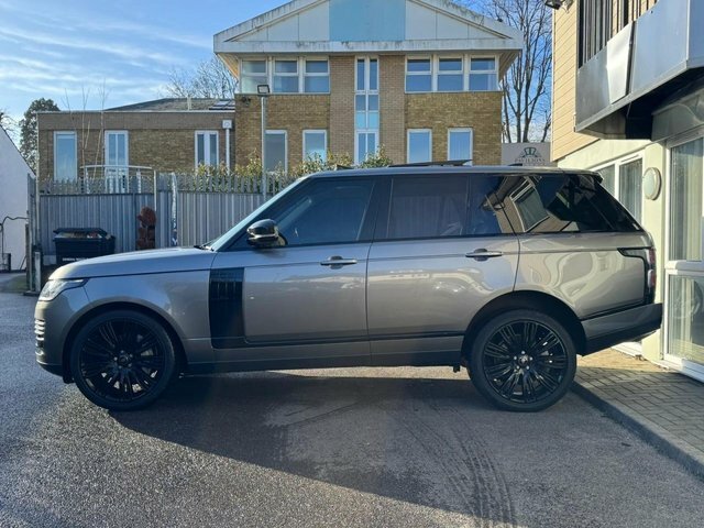 Land Rover Range Rover Phev Black #12