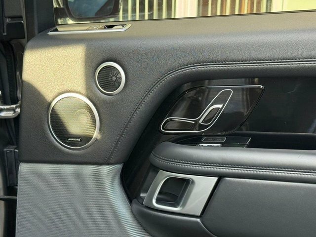 Land Rover Range Rover Phev Black #66
