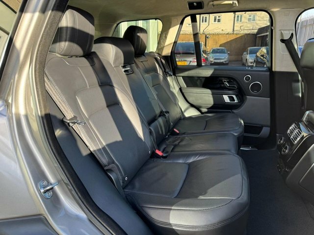Land Rover Range Rover Phev Black #62