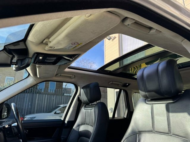 Land Rover Range Rover Phev Black #23