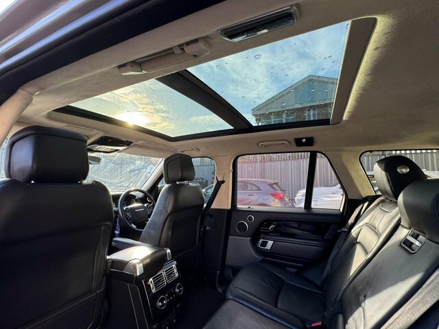 Land Rover Range Rover Phev Black #70