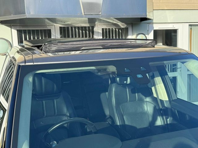 Land Rover Range Rover Phev Black #10