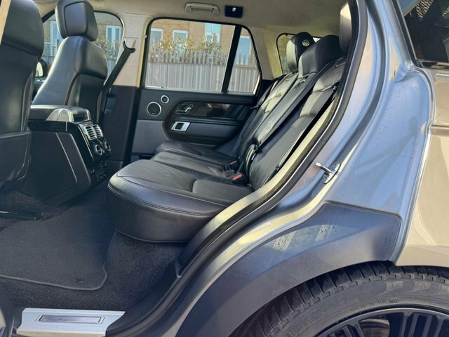 Land Rover Range Rover Phev Black #72